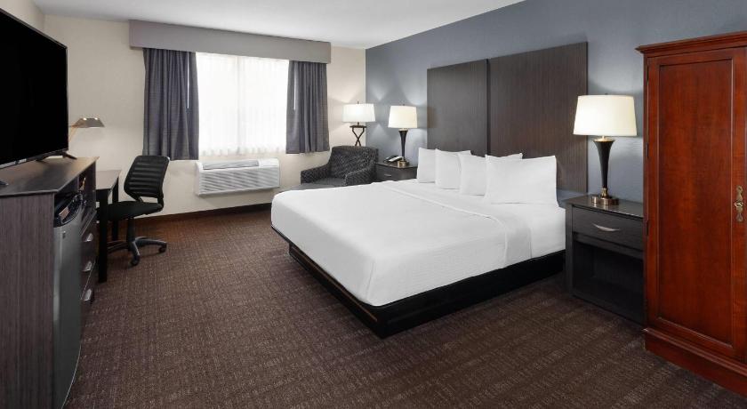 Baymont by Wyndham Chester IL