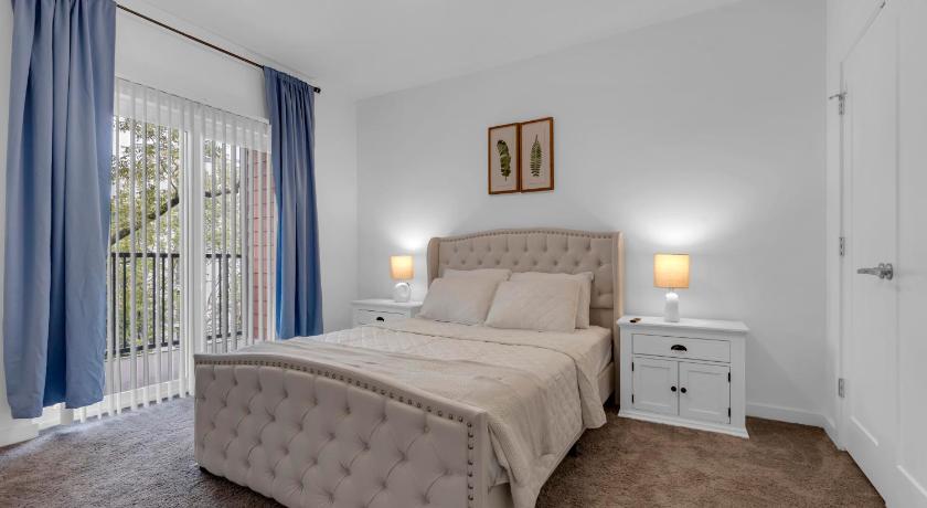 Downtown Atlanta Home Away from Home - 2