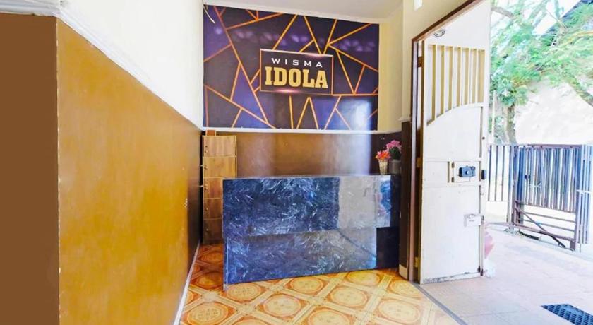 RedDoorz near GOR Lagaligo Palopo