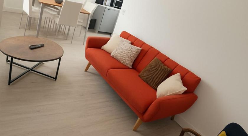 Kehoe's Pad Near Etihad Stadium & Coop Live Arena Sleeps 4