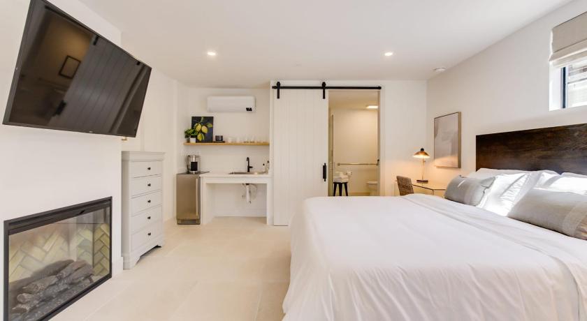 Casa Valerio - Boutique Suites in Downtown Santa Barbara