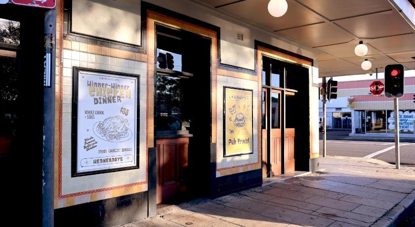 Islington Barracks Hotel