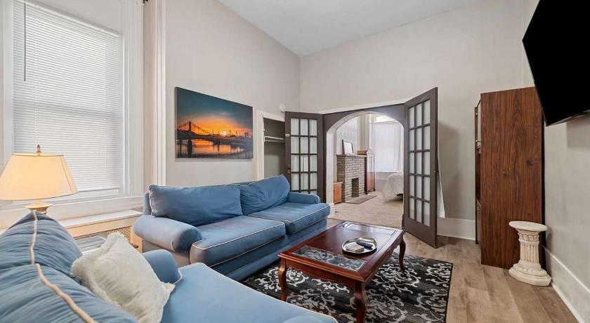 Birmingham Bridge Beauty Cozy Stay Near Downtown