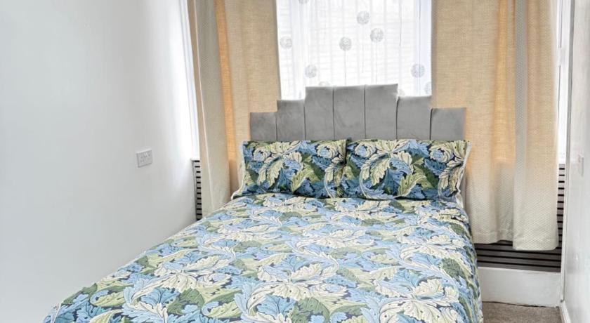 Deluxe Centre Private Apartment - Self Check In - Cctv - Free Parking