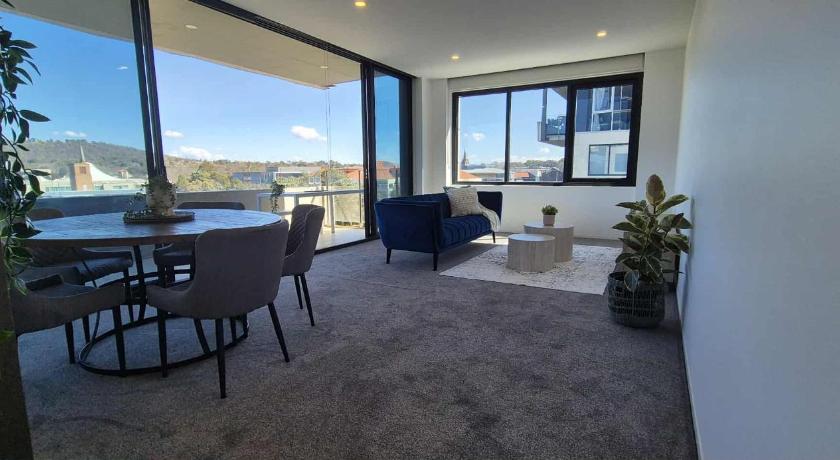 Luxury Barton Apartment with Views in Prime Location