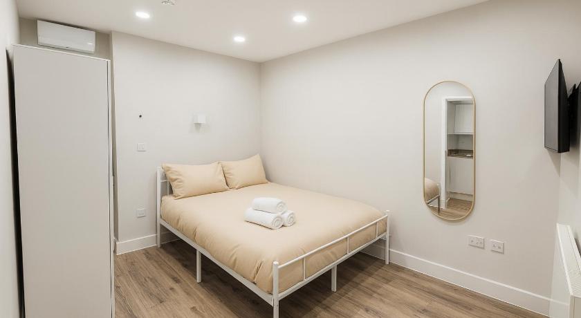 3 Central London Studios near Shoreditch