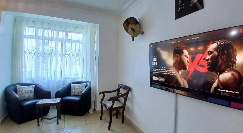 Ary Homestay Nyali- A Walk to Nyali Beach