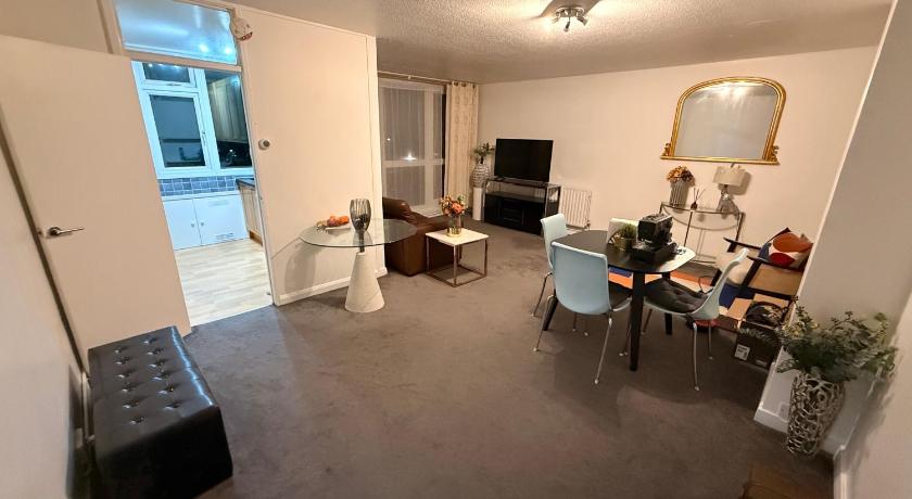 2 Bedroom flat with King beds