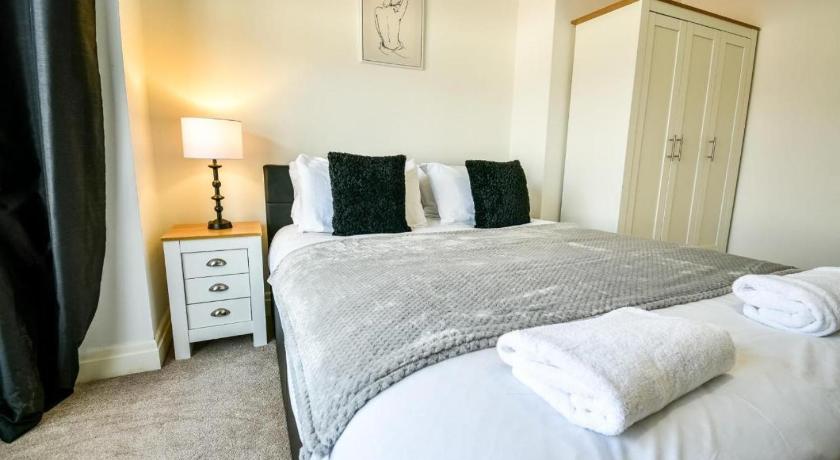 Buckingham Terrace - 4 Bedrooms - Sleeps 7