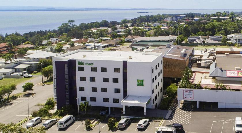 ibis Styles The Entrance