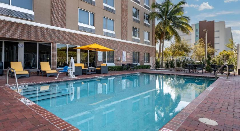 Cambria Hotel Ft. Lauderdale, Airport South & Cruise Port