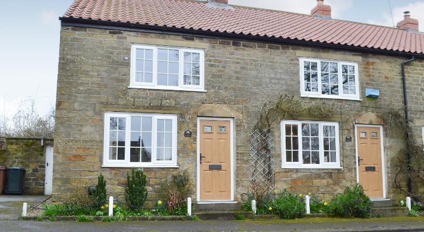 Keldholme Cottage 1 - Uk10992