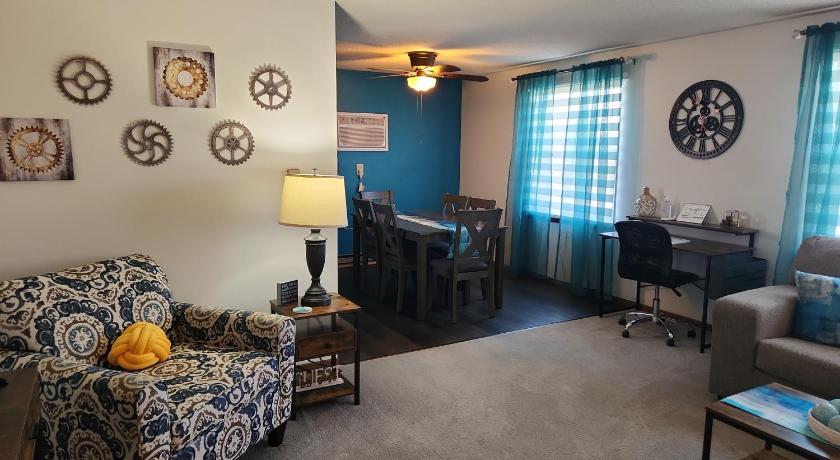 Urban Industrial- Great Location