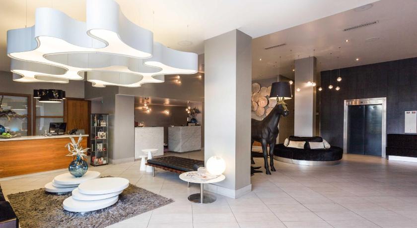 Sandman Signature Newcastle Hotel