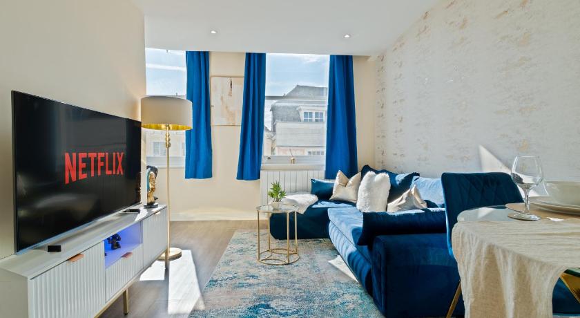 The Luxe Pad - Stylish Stay in Canterbury