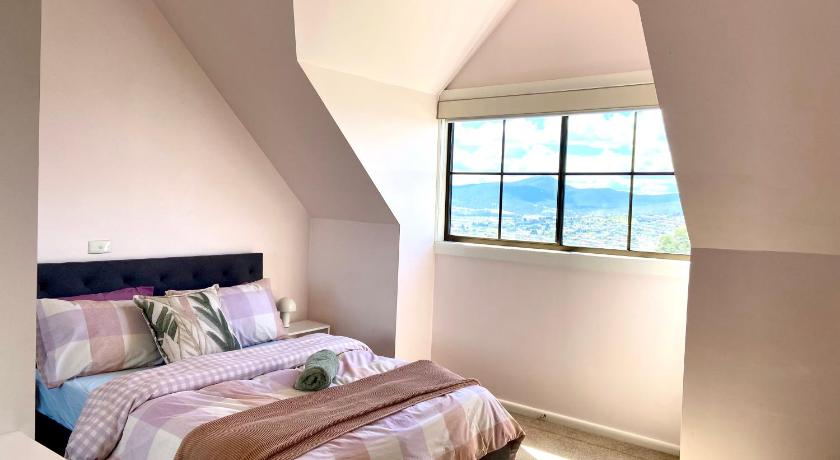 Home in Moonah with beautiful view