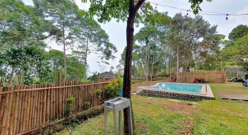 Villa Bamboe Bogor