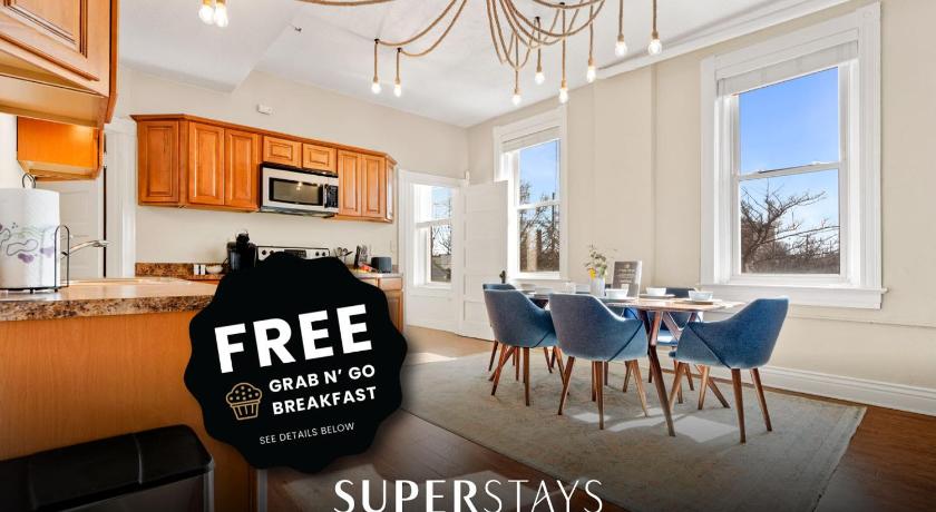 KING Sleep8 4Bed 2BR 2 BA Swepson Hideaway