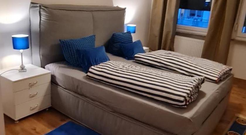 Möblierte Souterrainwohnung mit 2 Schlafzimmern und Garten