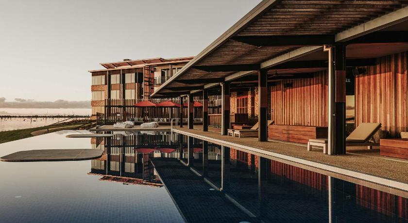 The Sebel Yarrawonga Silverwoods