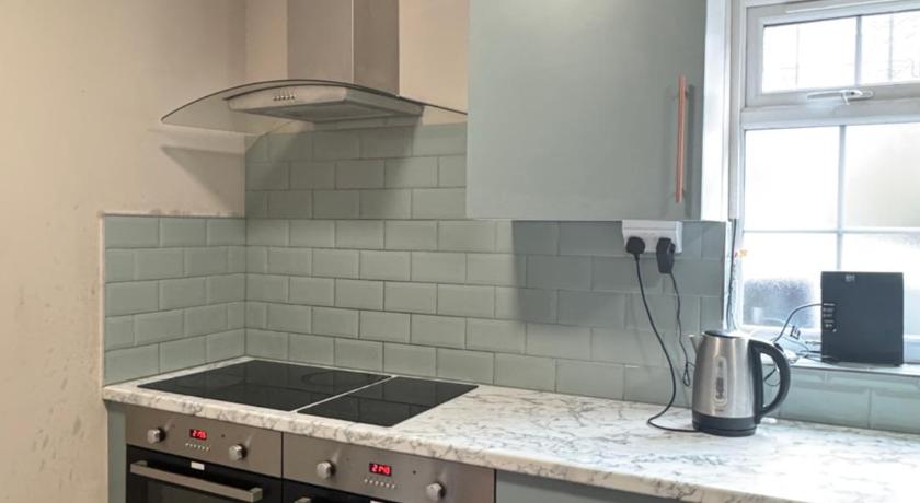 En-suite studios near Wembley Stadium