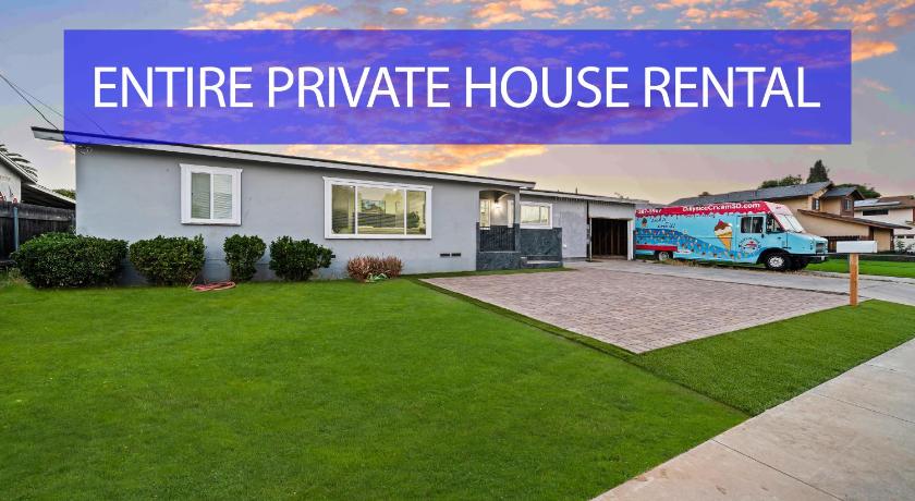 Entire Private 4-BR House, w Hot Tub, King Bed, 80 TV, Gated Yard, Ranch Style, Available Now