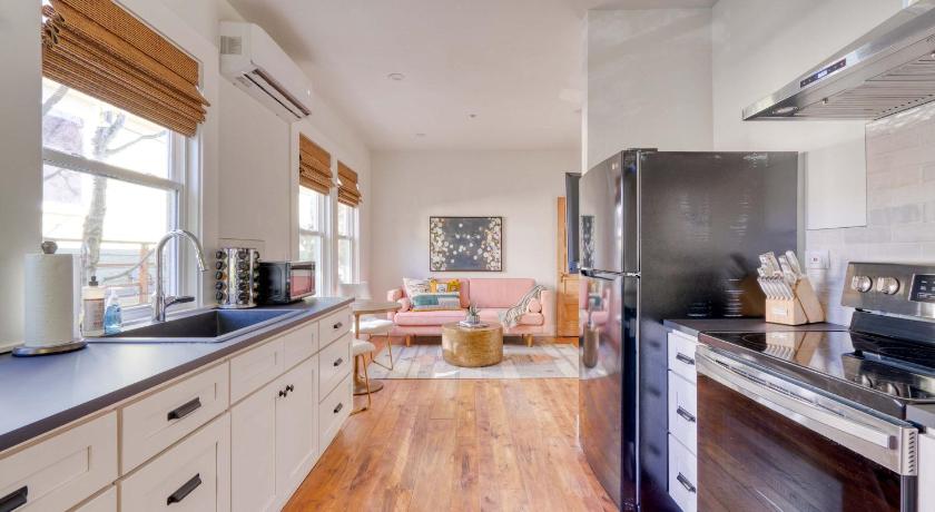 Stay Portland - The Tresor Suite- Cold Brew & Craft Beers