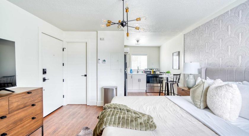 Stay Portland - Super Studio in Brooklyn