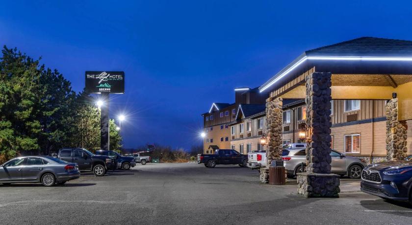 Lloyd Hotel Astoria Bayfront, an Ascend Collection Hotel