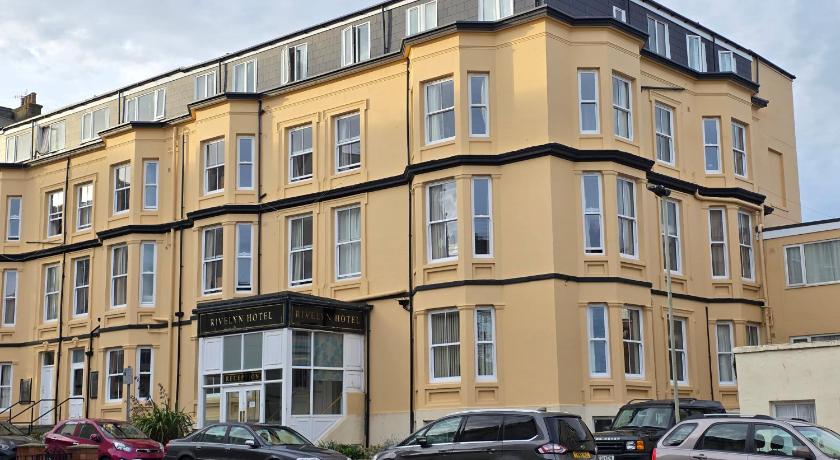 Rivelyn Hotel Bar & Restaurant