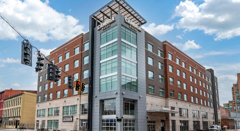 Cambria Hotel Louisville Downtown-Whiskey Row
