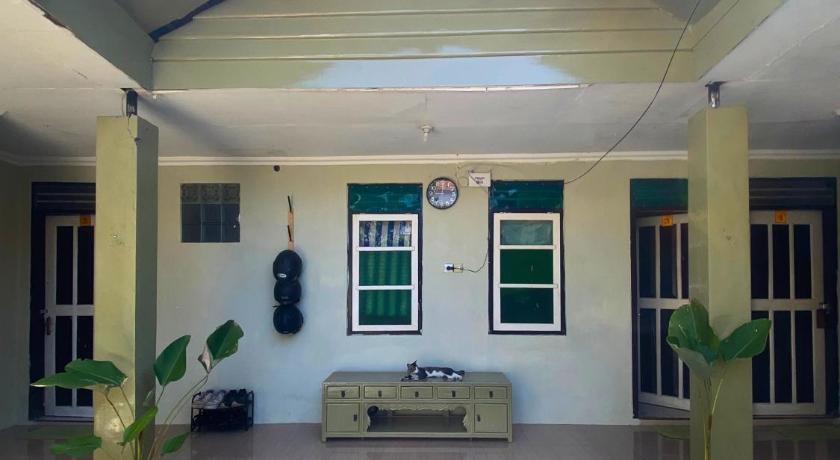 Mango by Hijau Hostel