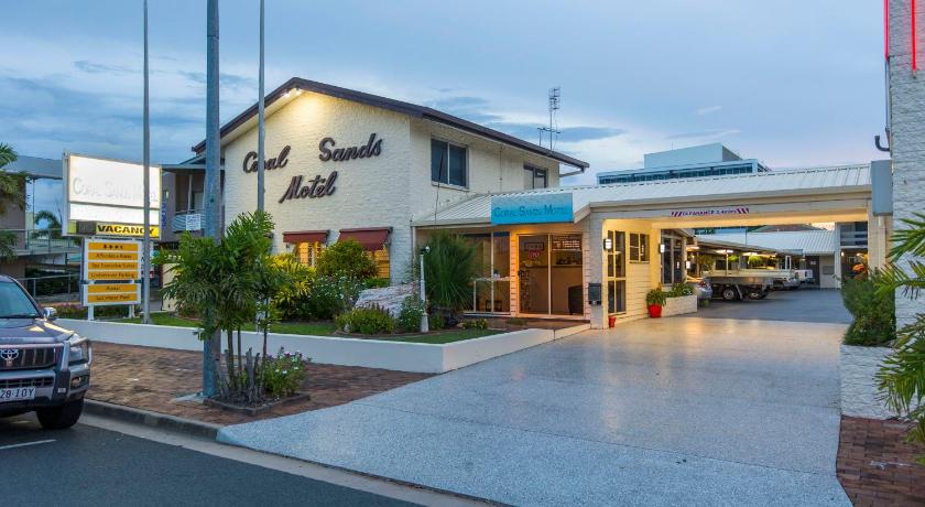 Coral Sands Motel
