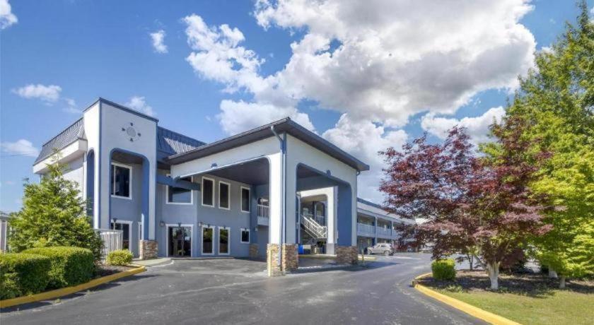 Best Western Fairwinds Inn