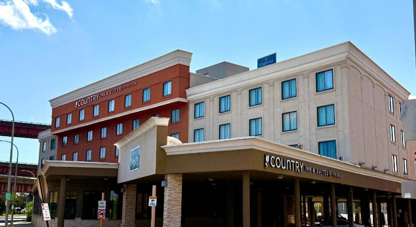 Country Inn & Suites by Radisson, Downtown Albany New York