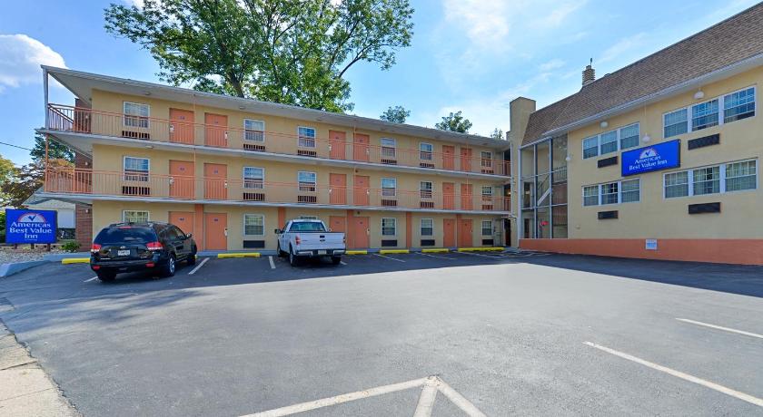 Media Inn & Suites