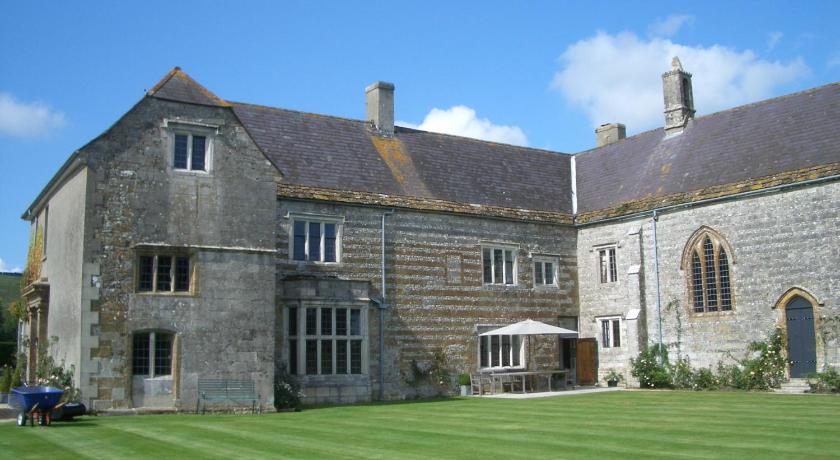 Higher Melcombe Manor
