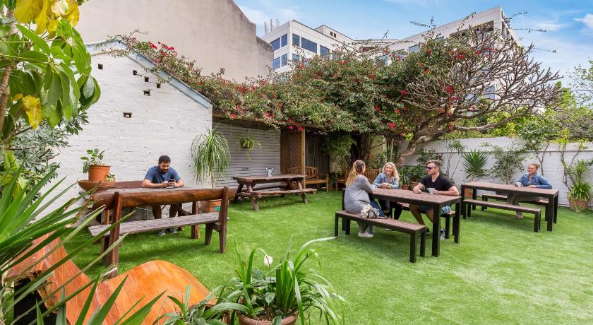 Garden Secret Garden Backpackers