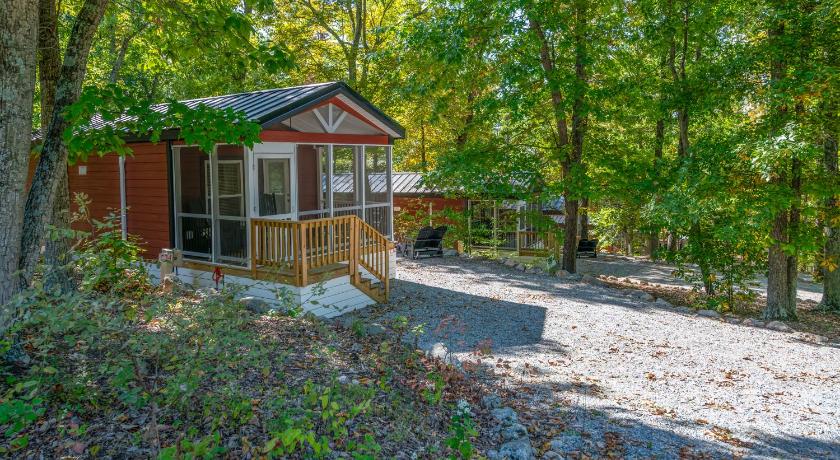 Endless Caverns RV Resort & Cavern Tours