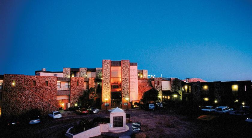 Desert Cave Hotel