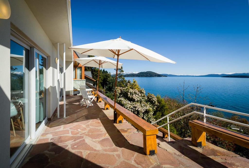 More about Lago apARTments