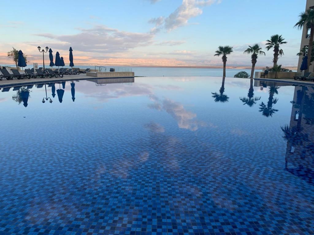 Kinh nghiệm du lịch Samarah Dead Sea Resort Studio-CP6 Traveler Award 2025 Winner Thursday, Friday and Saturday Groups c