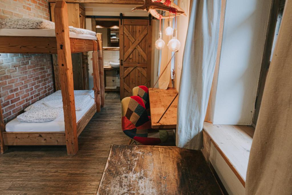 hostel lukna