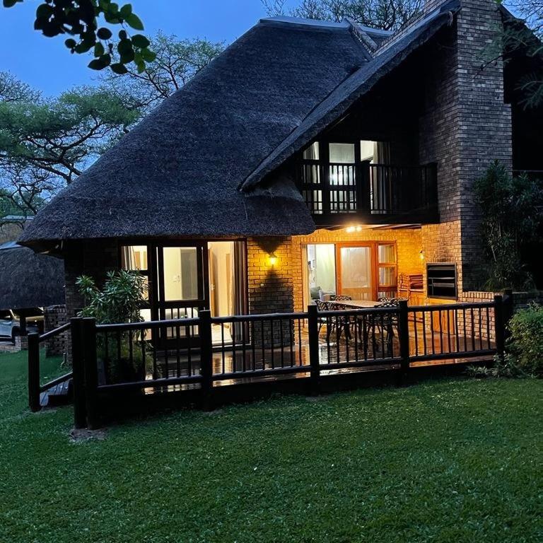 Inyamatane 227B Kruger Park Lodge