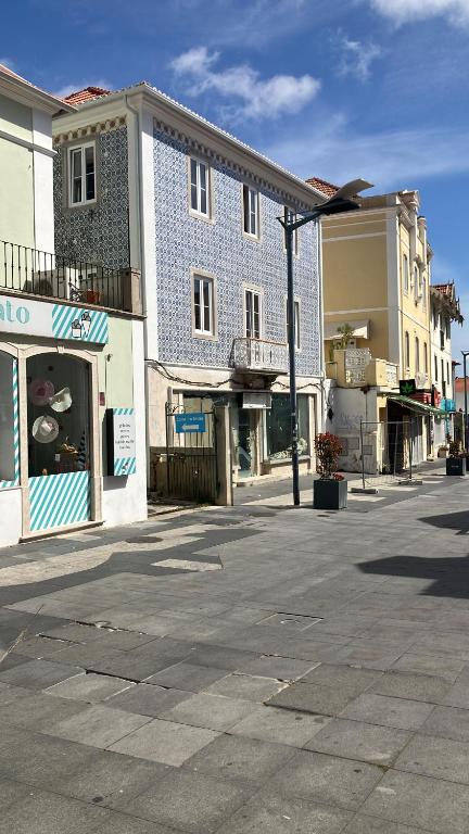 Sintra Flower Vintage Chalet