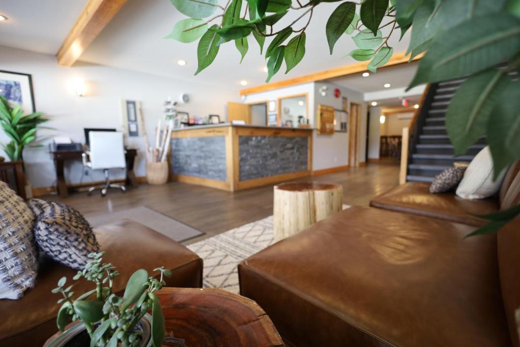 Glacier Mountain Lodge