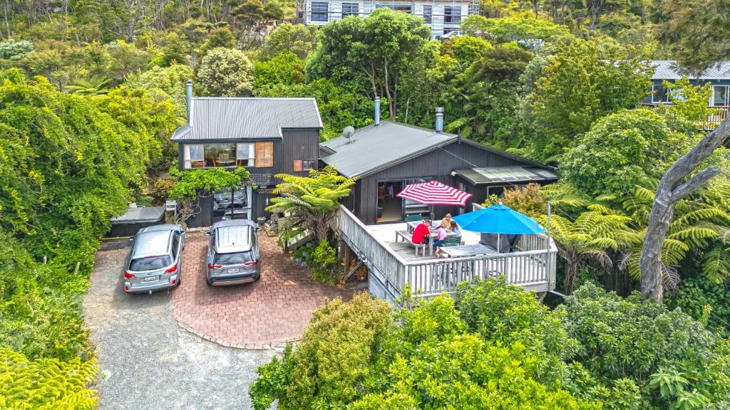 Coromandel Apartments Ltd