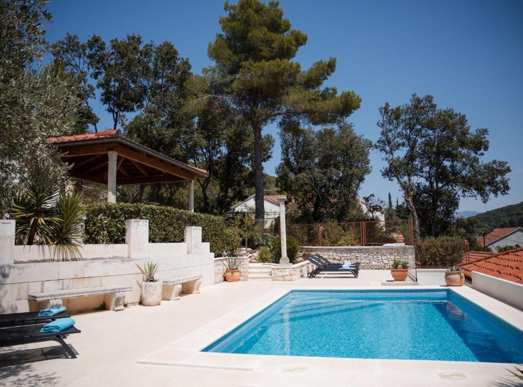 Villa Nada - Unique and Artistic