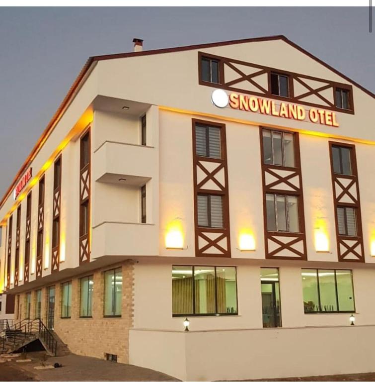 SNOWLAND OTEL SARIKAMIs