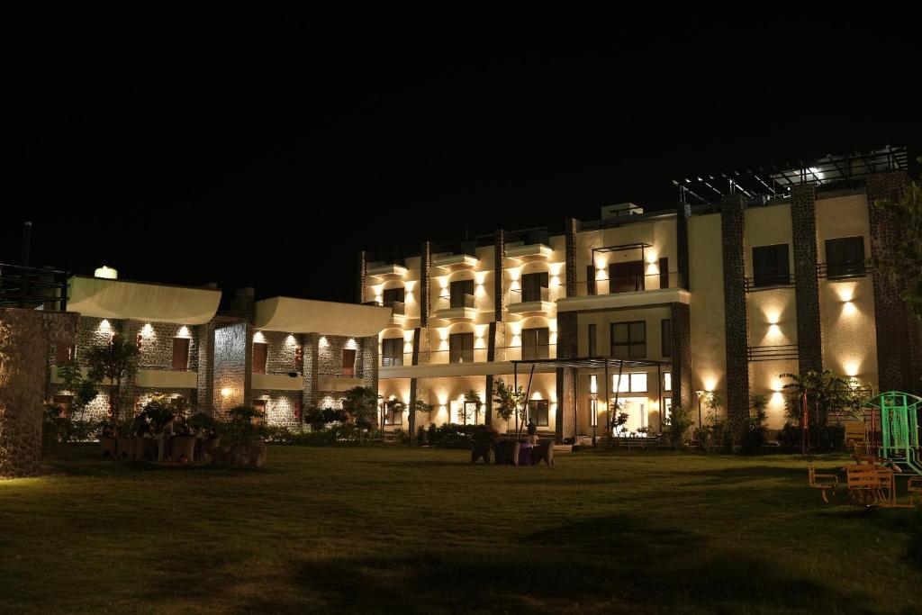Mandav Heritage Resort
